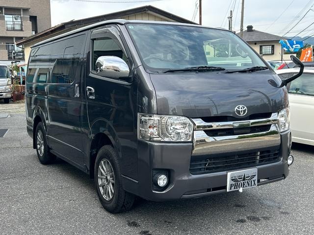 Toyota HIACE VAN 2018 — фото автомобиля 1