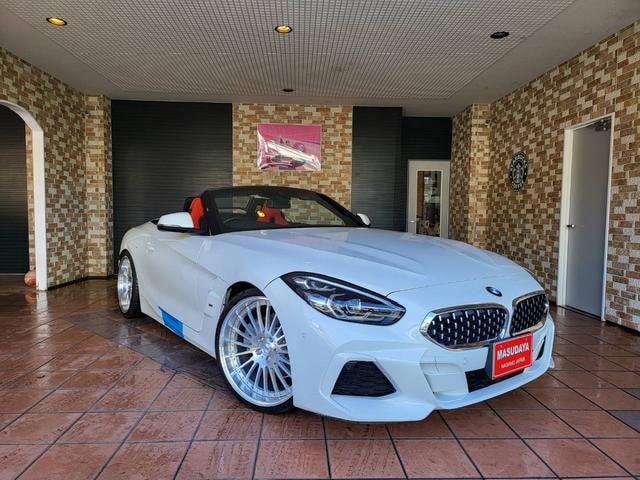 Bmw Z4 2022 — фото автомобиля 1