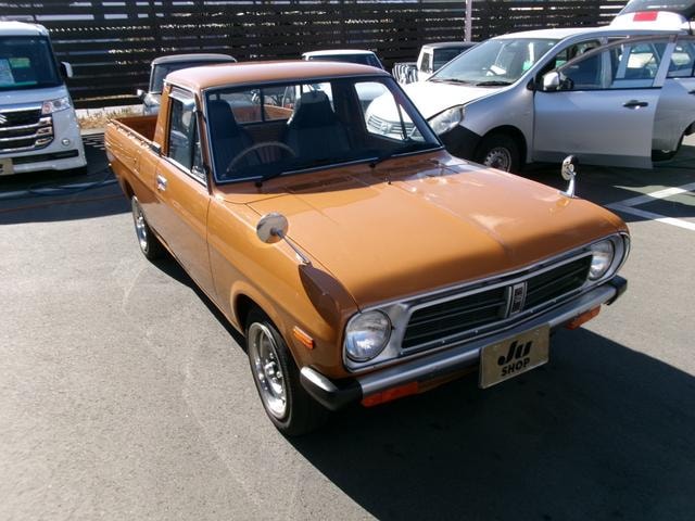 Nissan SUNNY TRUCK 1988 — фото автомобиля