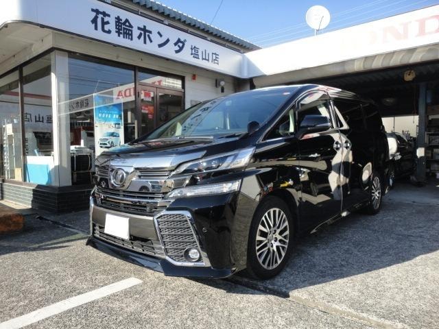 Toyota VELLFIRE 2016 — фото автомобиля 1