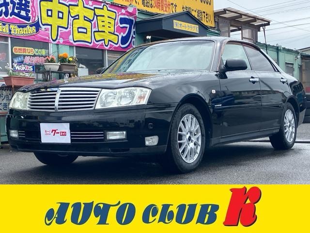 Nissan CEDRIC 2003 — фото автомобиля 1