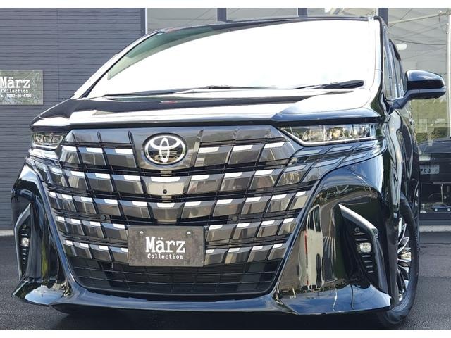 Toyota ALPHARD HYBRID 2024 — фото автомобиля