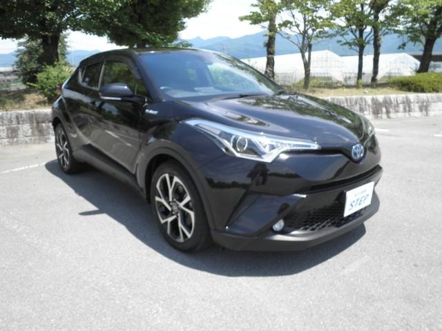 Toyota C-HR 2017 — фото автомобиля 1
