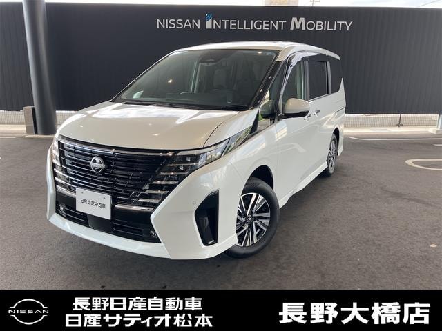 Nissan SERENA 2025 — фото автомобиля 1