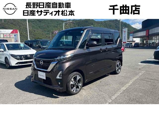Nissan ROOX 2022 — фото автомобиля 1