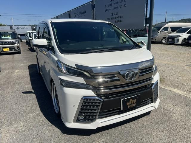 Toyota VELLFIRE 2017 — фото автомобиля 1