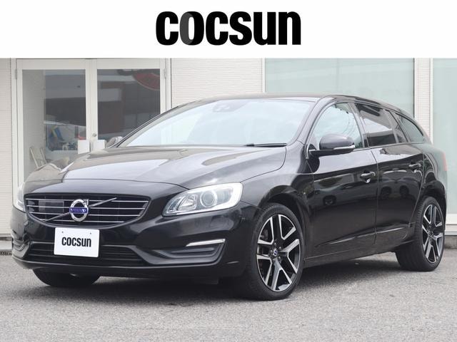 Volvo V60 2017 — фото автомобиля 1