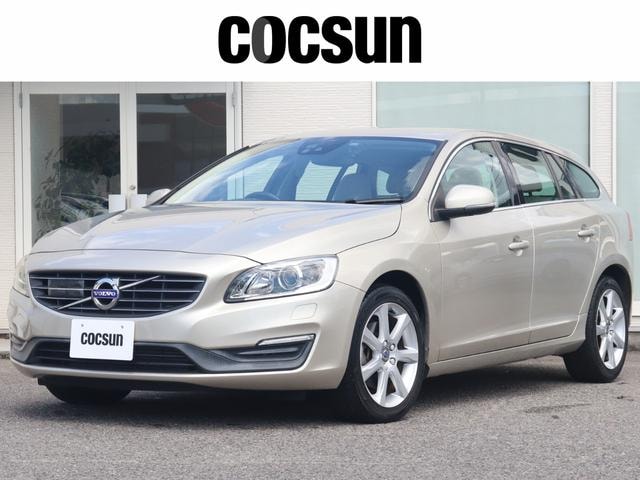 Volvo V60 2017 — фото автомобиля