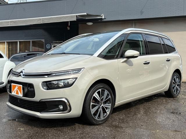 Citroen GRAND C4 PICASSO 2017 — фото автомобиля