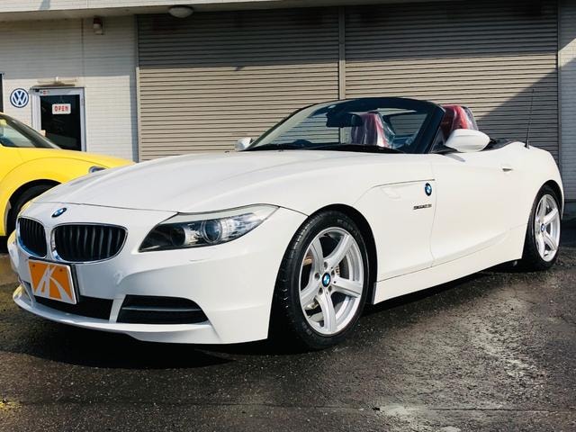 Bmw Z4 2010 — фото автомобиля