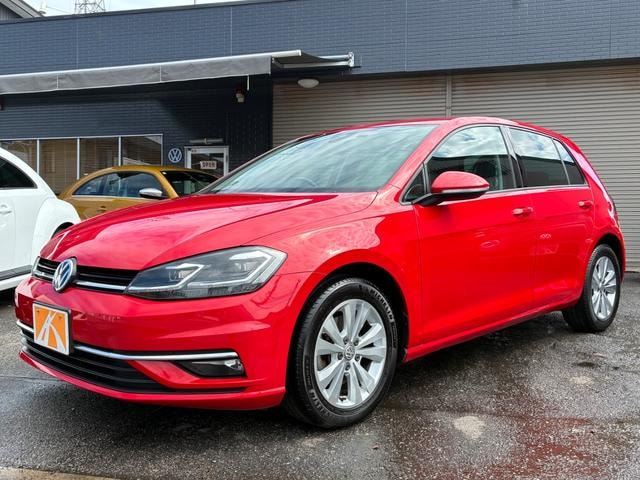 Volkswagen GOLF 2017 — фото автомобиля