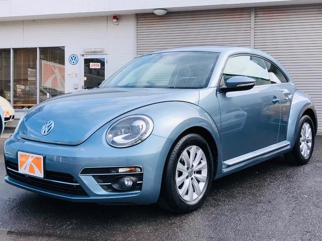 Volkswagen THE BEETLE 2017 — фото автомобиля