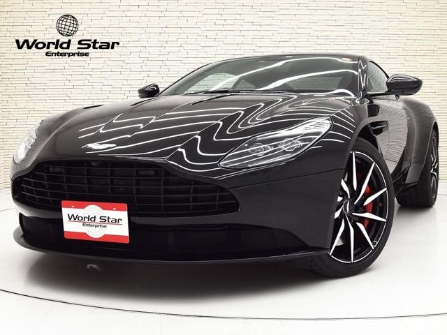 Aston Martin DB11 2018 — фото автомобиля