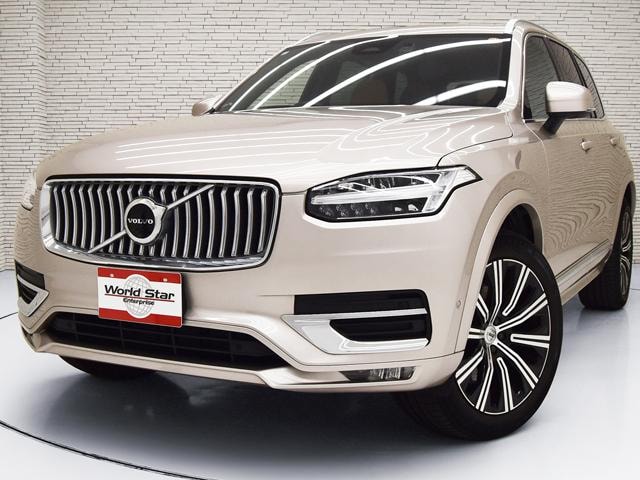 Volvo XC90 2023 — фото автомобиля