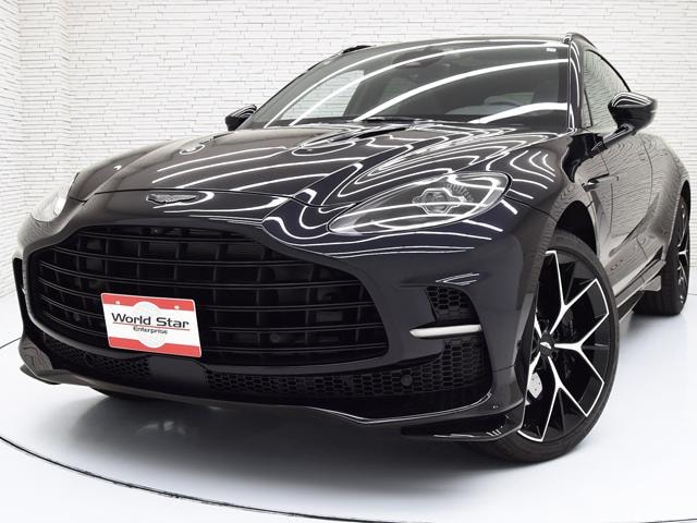 Aston Martin DBX 2025 — фото автомобиля