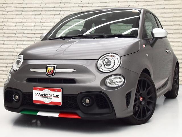 Abarth 595 2022 — фото автомобиля 1