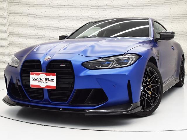 Bmw M4 2023 — фото автомобиля