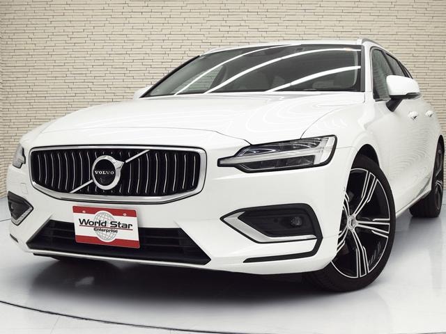 Volvo V60 2021 — фото автомобиля