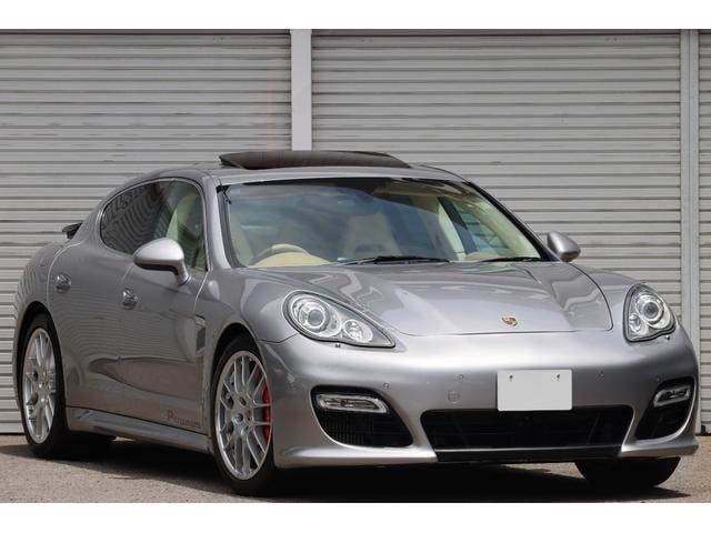 Porsche PANAMERA 2012 — фото автомобиля 1
