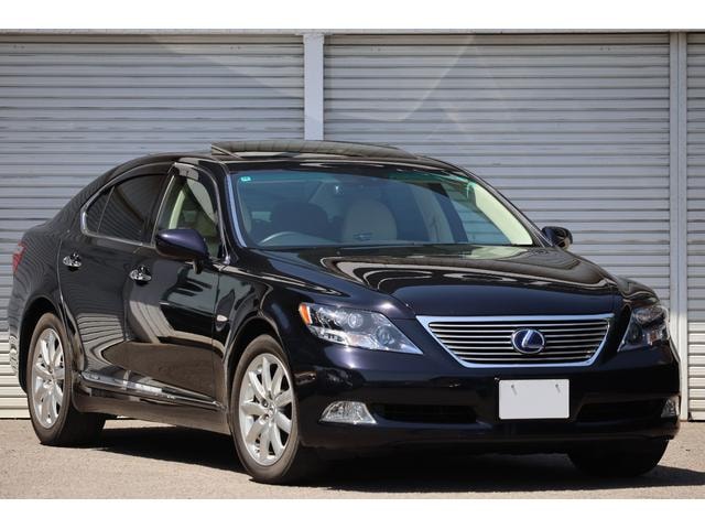 Lexus LS 2008 — фото автомобиля 1