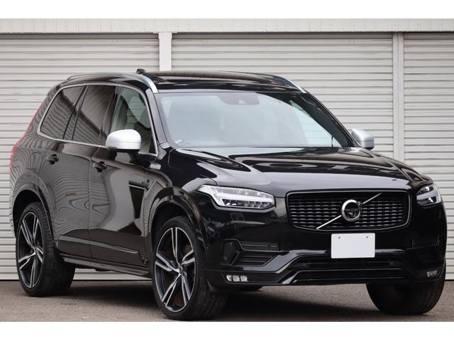 Volvo XC90 2018 — фото автомобиля