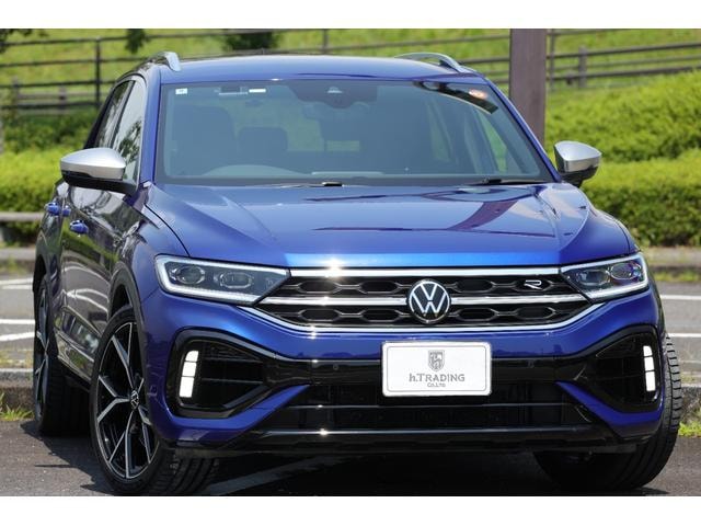 Volkswagen T-ROC 2022 — фото автомобиля 1