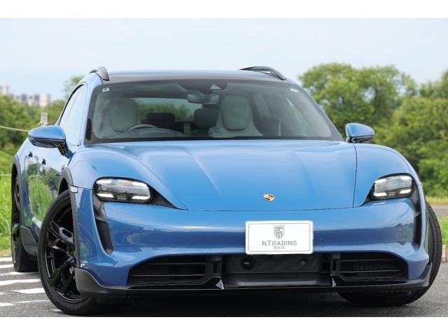 Porsche TAYCAN CROSS TURISMO 2022 — фото автомобиля