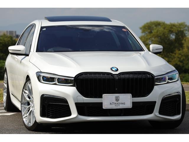 Bmw 7 SERIES 2019 — фото автомобиля