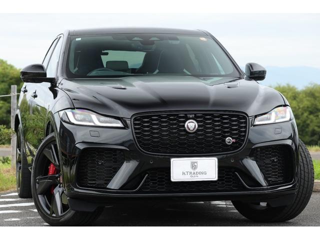 Jaguar F-PACE 2022 — фото автомобиля