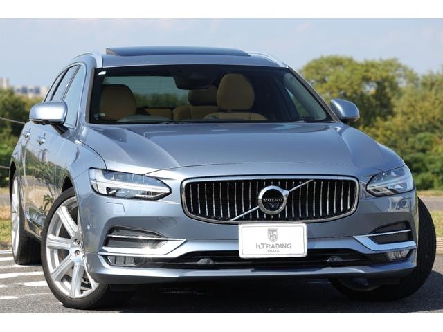 Volvo V90 2018 — фото автомобиля