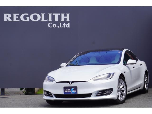 Tesla MODEL S 2018 — фото автомобиля