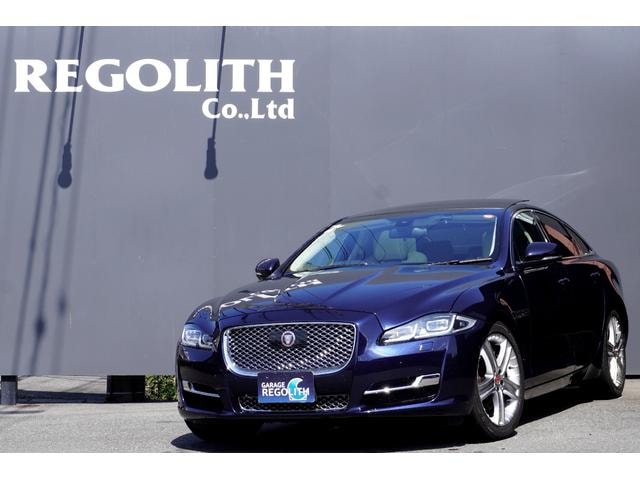 Jaguar XJ 2017 — фото автомобиля 1