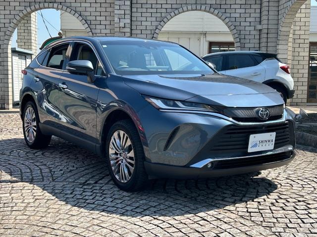 Toyota HARRIER 2021 — фото автомобиля 1