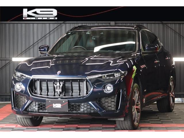 Maserati LEVANTE 2020 — фото автомобиля