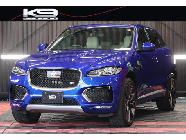 Jaguar F-PACE 2016 — фото автомобиля 1