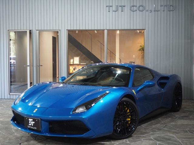 Ferrari 488 SPIDER 2016 — фото автомобиля