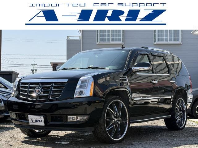 Cadillac ESCALADE 2007 — фото автомобиля 1