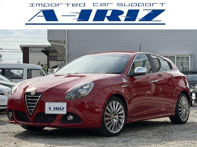 Alfa Romeo GIULIETTA 2015 — фото автомобиля