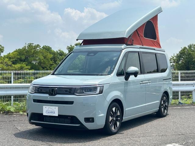 Honda STEPWAGON 2025 — фото автомобиля 1