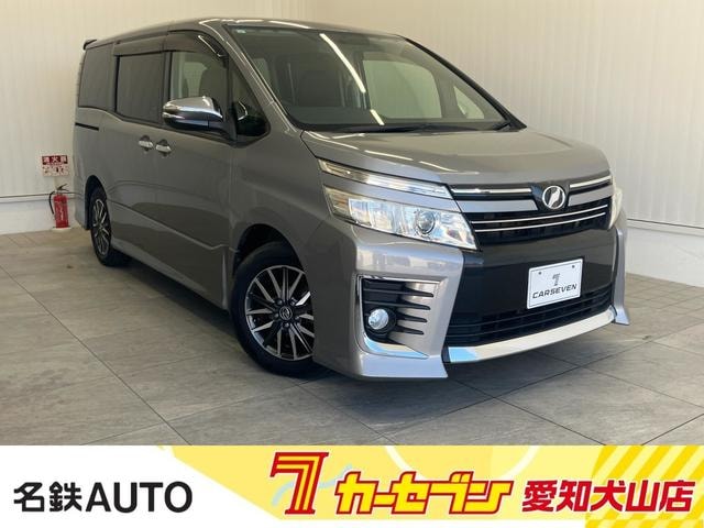 Toyota VOXY 2015 — фото автомобиля 1