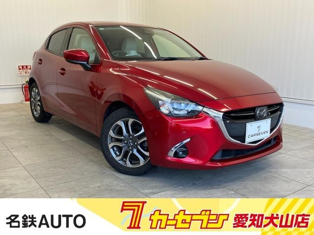 Mazda DEMIO 2017 — фото автомобиля 1