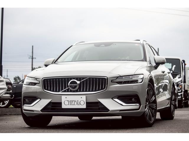 Volvo V60 2018 — фото автомобиля 1
