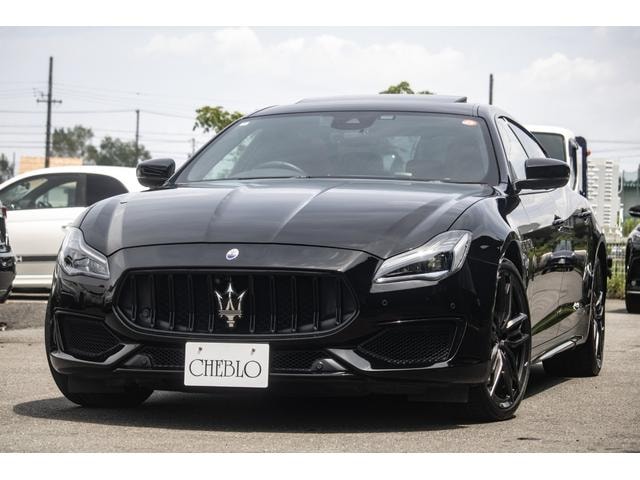 Maserati QUATTROPORTE 2018 — фото автомобиля