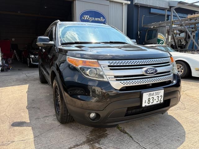 Ford EXPLORER 2014 — фото автомобиля