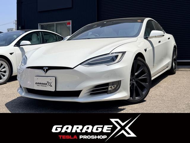 Tesla MODEL S 2020 — фото автомобиля