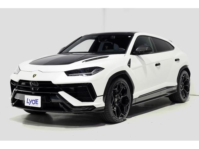 Lamborghini URUS 2024 — фото автомобиля