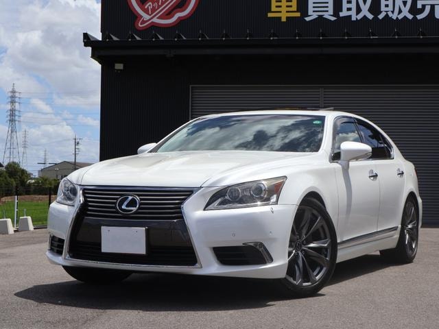 Lexus LS 2013 — фото автомобиля 1