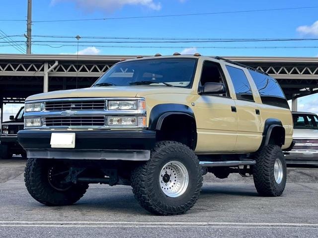 Chevrolet SUBURBAN 1993 — фото автомобиля