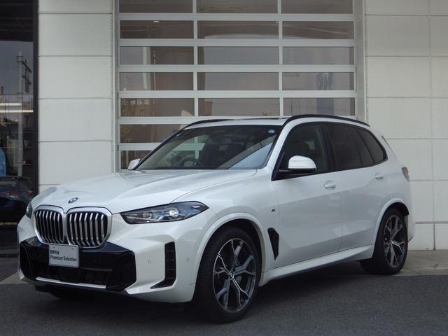 Bmw X5 2025 — фото автомобиля