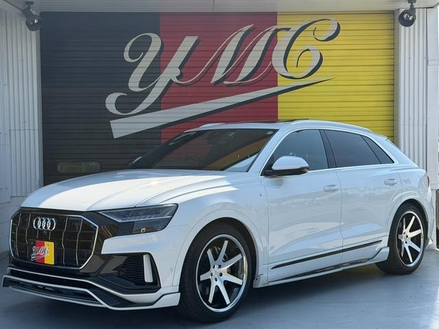 Audi Q8 2019 — фото автомобиля 1